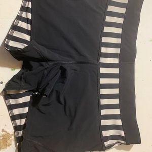 Lululemon Swim Shorts ** reversible** size 8